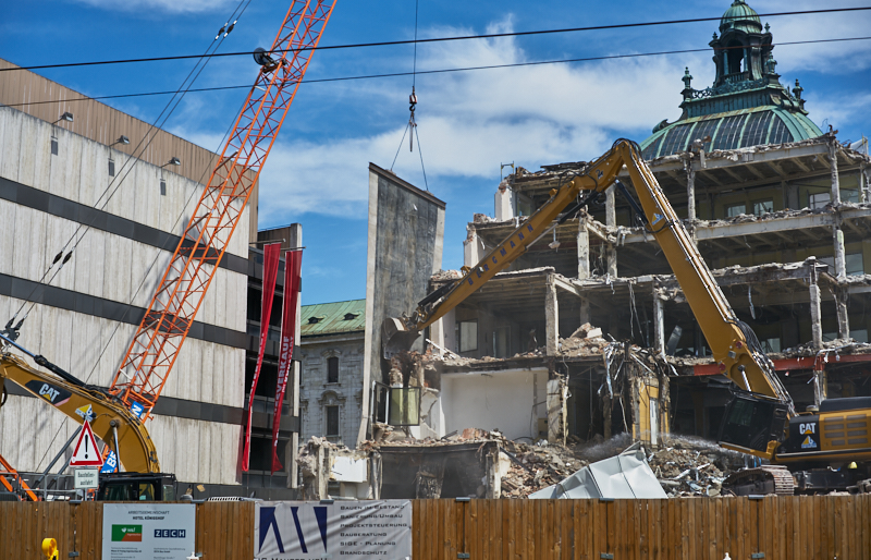 06.07.2019 - Der Abriss des Hotel Königshof