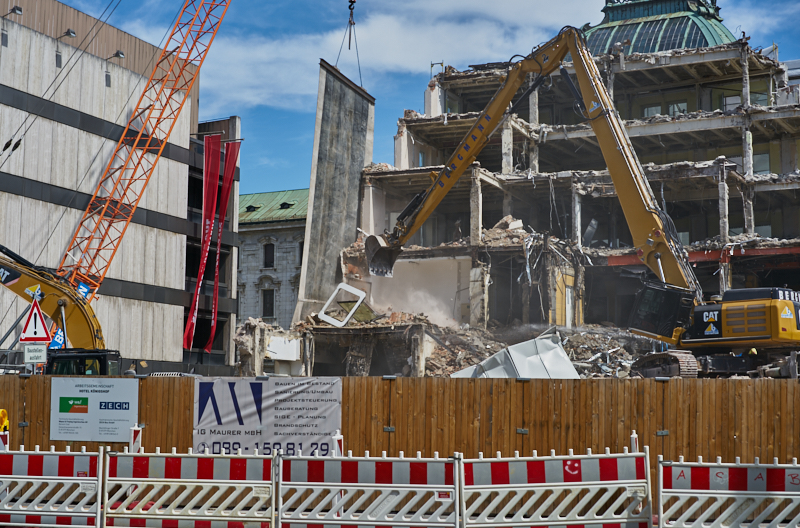 06.07.2019 - Der Abriss des Hotel Königshof