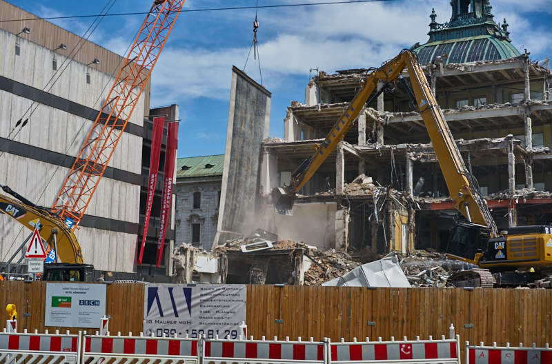 06.07.2019 - Der Abriss des Hotel Königshof