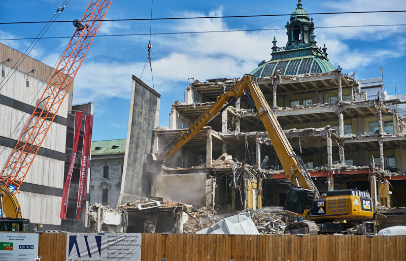 06.07.2019 - Der Abriss des Hotel Königshof