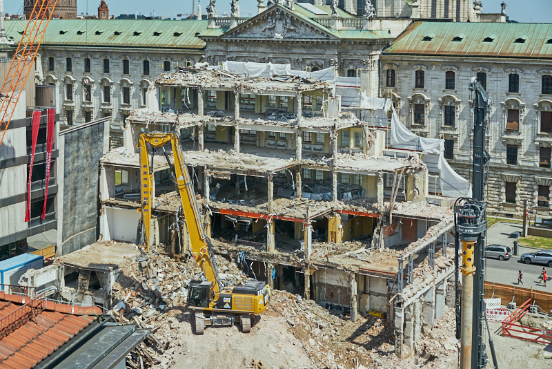06.07.2019 - Der Abriss des Hotel Königshof