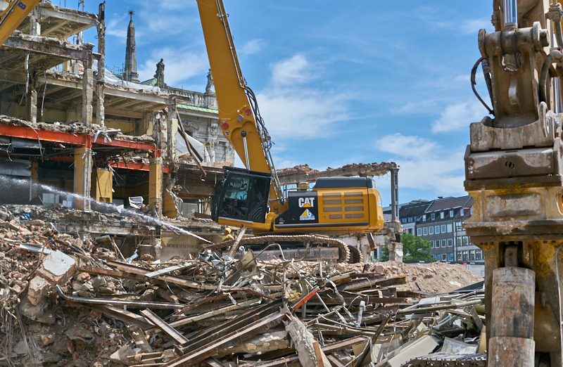 06.07.2019 - Der Abriss des Hotel Königshof