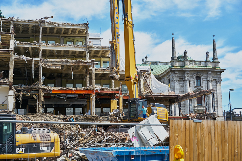 06.07.2019 - Der Abriss des Hotel Königshof