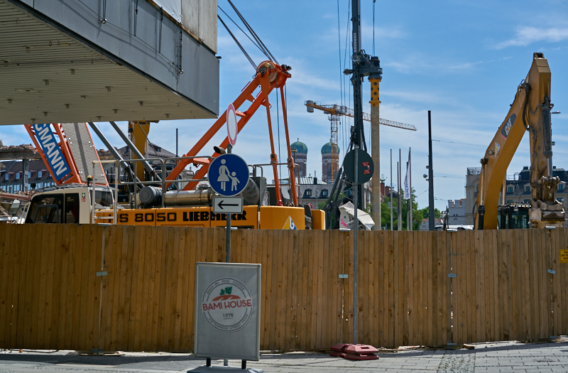 06.07.2019 - Der Abriss des Hotel Königshof