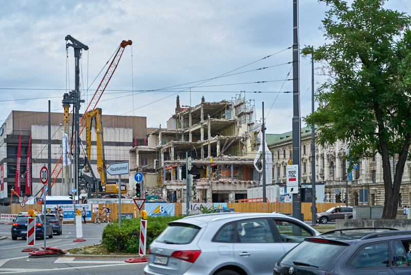 06.07.2019 - Der Abriss des Hotel Königshof