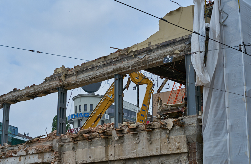 08.07.2019 - Neue Woche beim Abriss des Königshof München