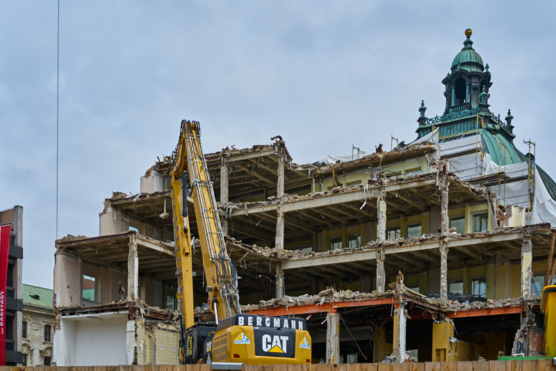 08.07.2019 - Neue Woche beim Abriss des Königshof München