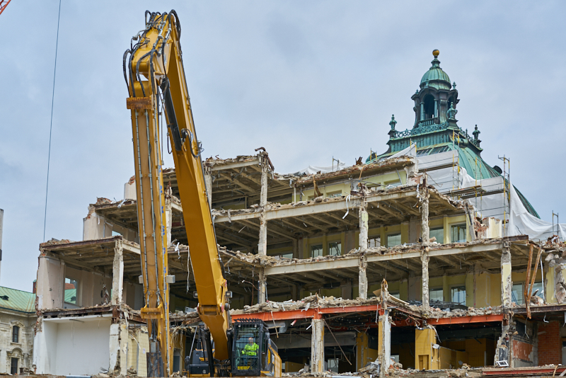 08.07.2019 - Neue Woche beim Abriss des Königshof München