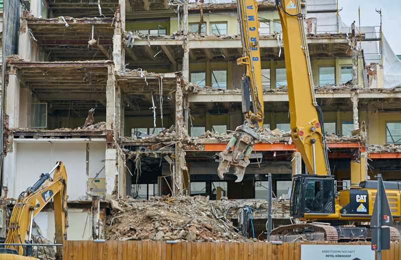 08.07.2019 - Neue Woche beim Abriss des Königshof München