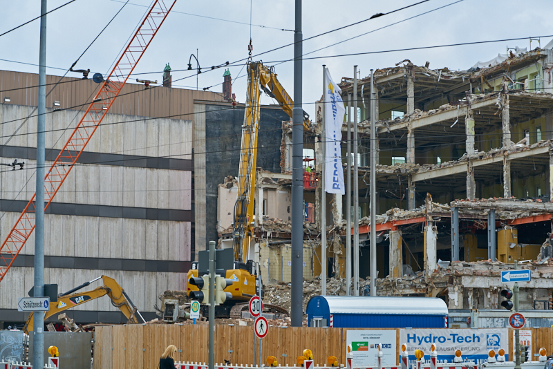 08.07.2019 - Neue Woche beim Abriss des Königshof München