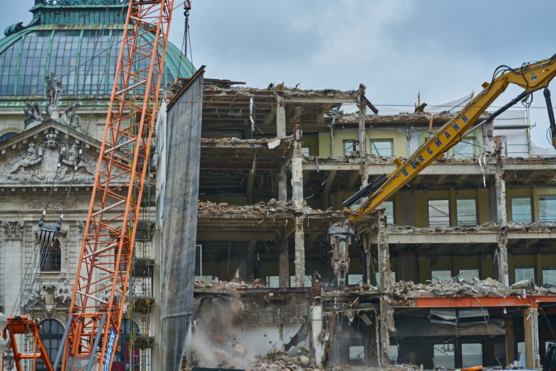 08.07.2019 - Neue Woche beim Abriss des Königshof München