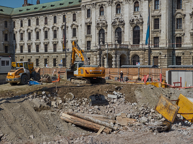 28.08.2019 - Hotel Köbigshof in München. Die Baustelle