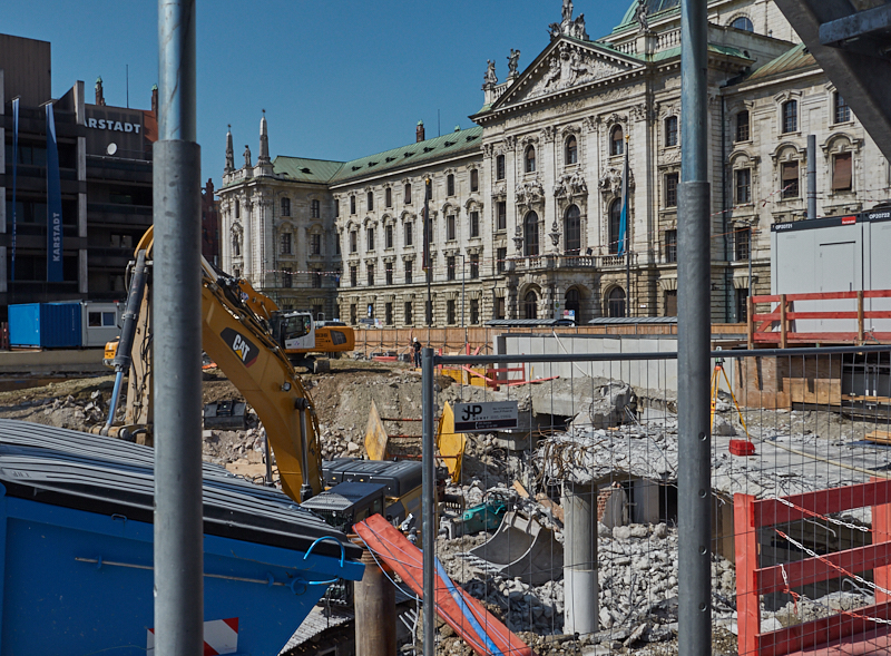 28.08.2019 - Hotel Köbigshof in München. Die Baustelle