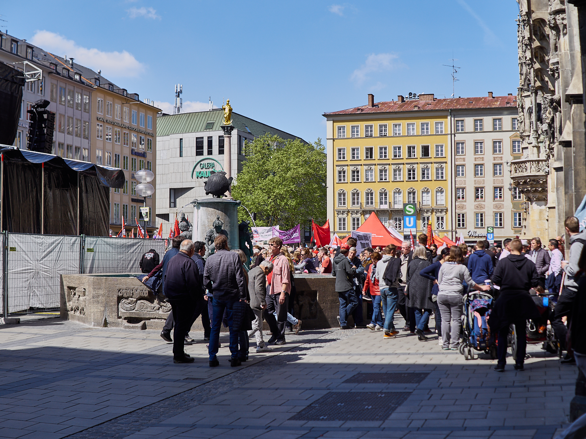 01.05.2019 - Maikundgebung auf dem Münchner Marienplatz