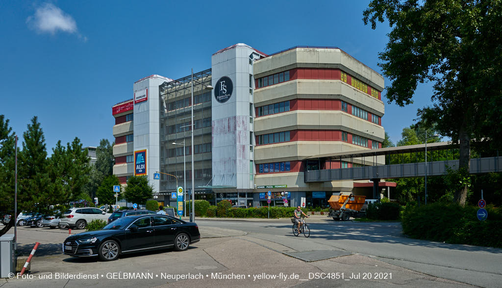 20.07.2021 - Oktavian und Feringastrasse in Unterföhring