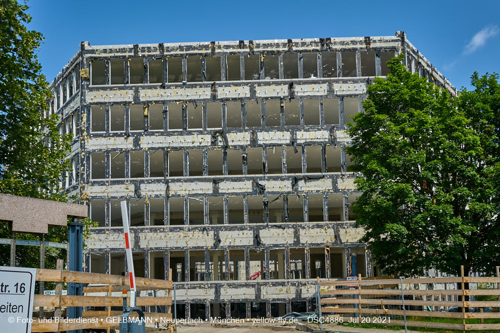 20.07.2021 - Oktavian und Feringastrasse in Unterföhring