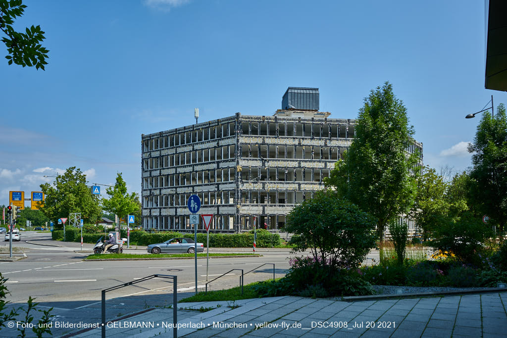 20.07.2021 - Oktavian und Feringastrasse in Unterföhring