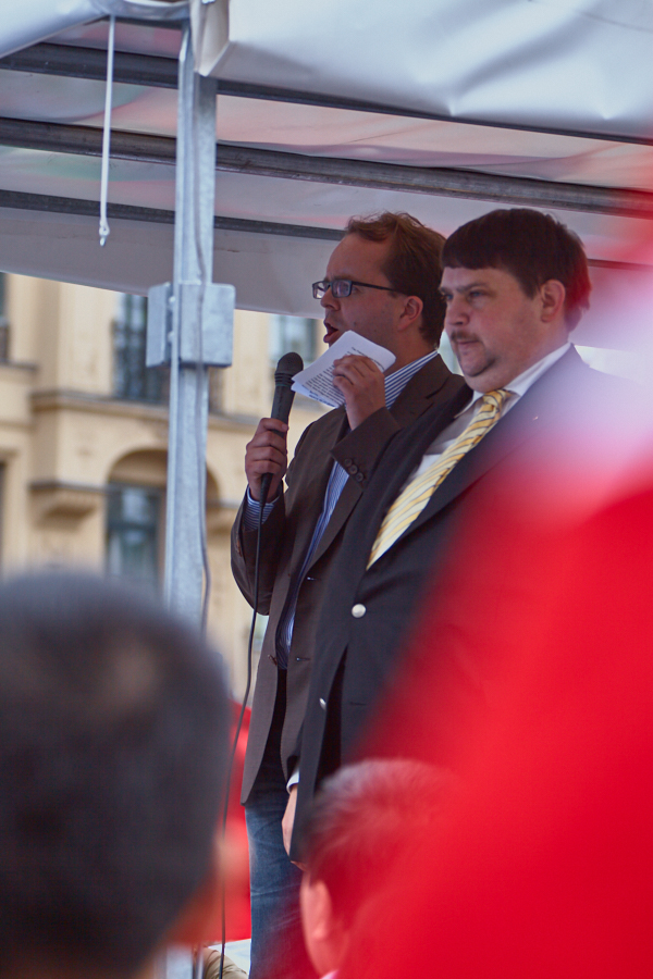 17.07.2009 - Uighuren-Demo auf dem Marienplatz München