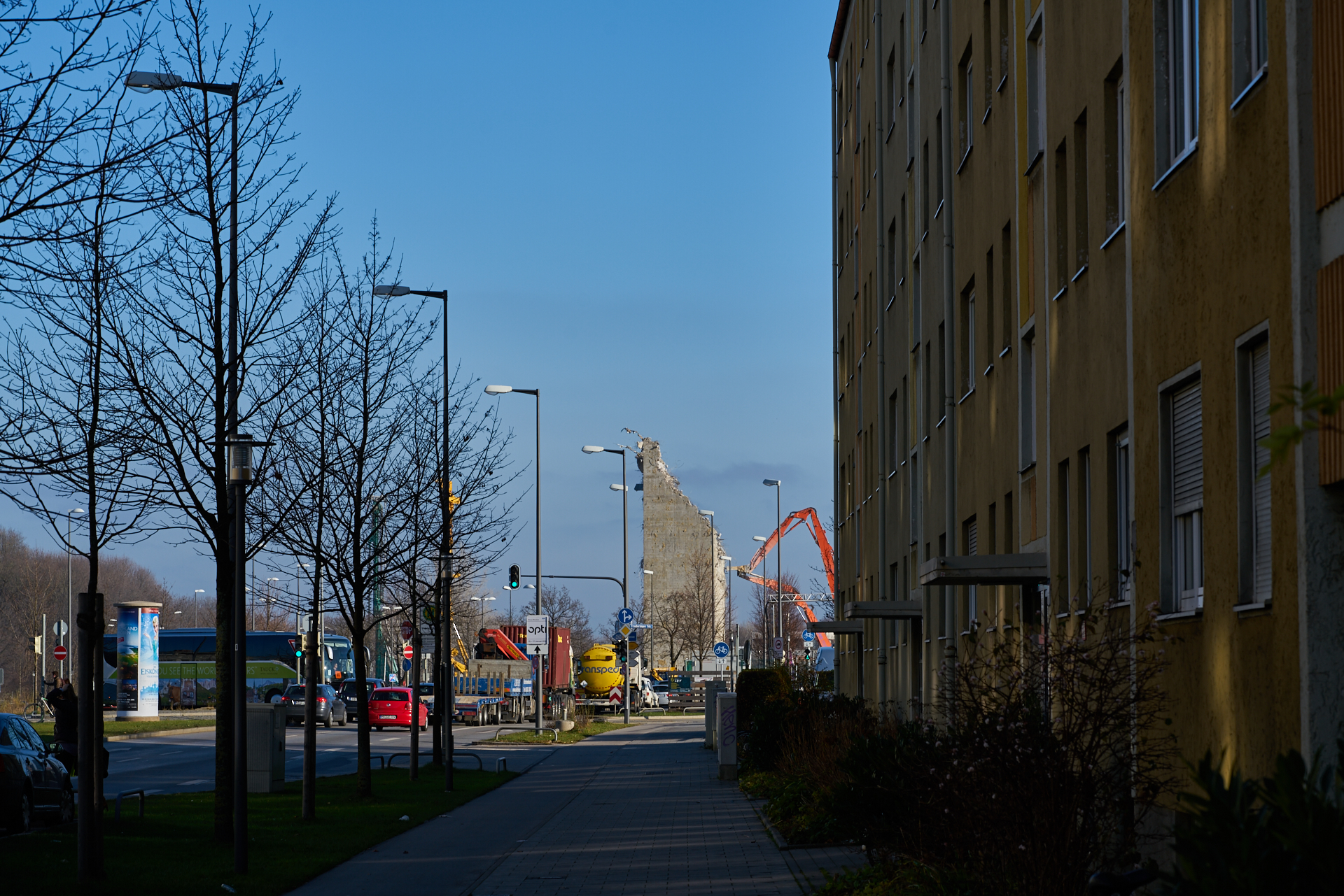 04.12.2015 - Bogenhausener Tor am Vogelweideplatz