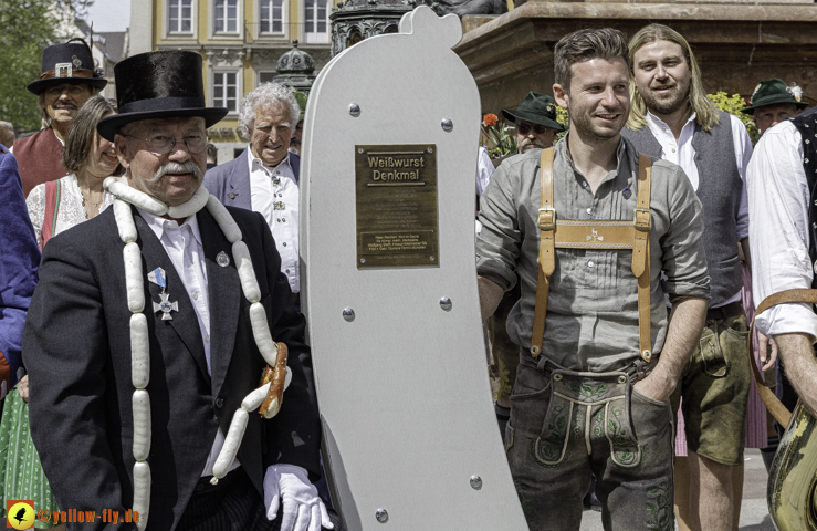 weisswurst-parade-im-donisl-und-marienplatz_Photographed-by-Gelbmann__MG_3819.jpg