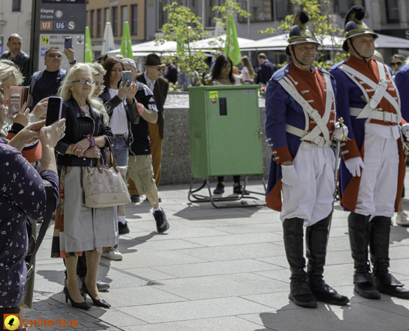 weisswurst-parade-im-donisl-und-marienplatz_Photographed-by-Gelbmann__MG_3893.jpg