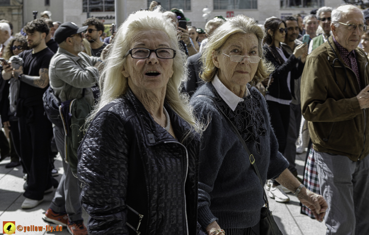 weisswurst-parade-im-donisl-und-marienplatz_Photographed-by-Gelbmann__MG_4002.jpg