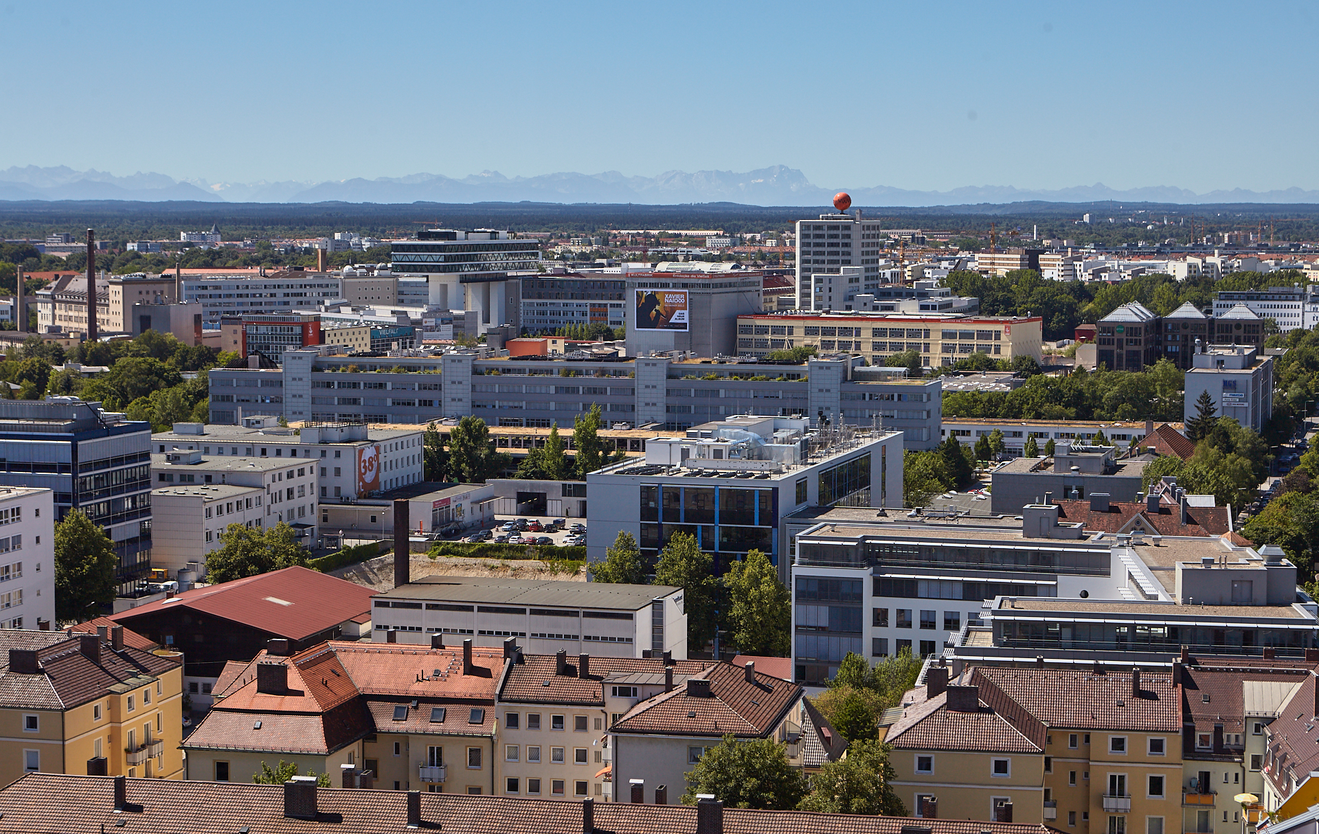 01.08.2013 - Werbeplakat an der Kultfabrik 