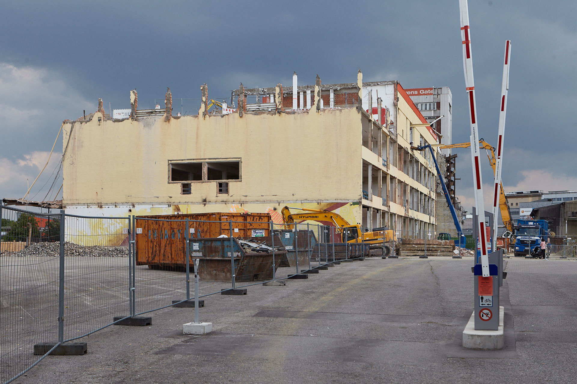 03.06.2014 - Baustelle in der Kultfabrik, dem zukünftgen WERKSVIERTEL MITTE