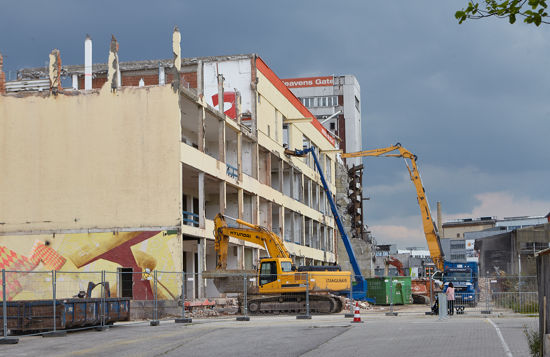 03.06.2014 - Baustelle in der Kultfabrik, dem zukünftgen WERKSVIERTEL MITTE