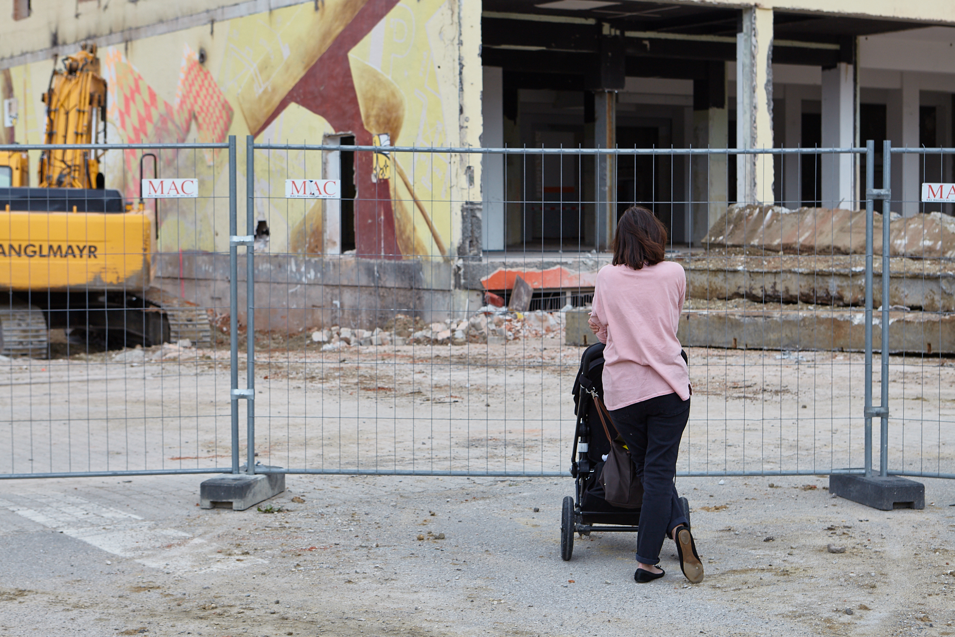 03.06.2014 - Baustelle in der Kultfabrik, dem zukünftgen WERKSVIERTEL MITTE