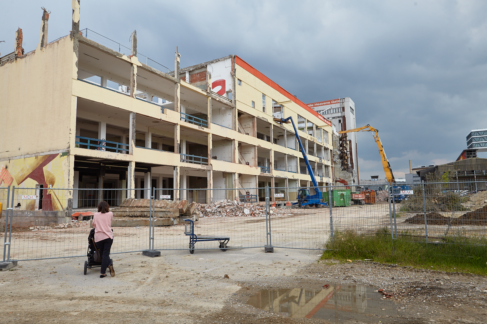03.06.2014 - Baustelle in der Kultfabrik, dem zukünftgen WERKSVIERTEL MITTE