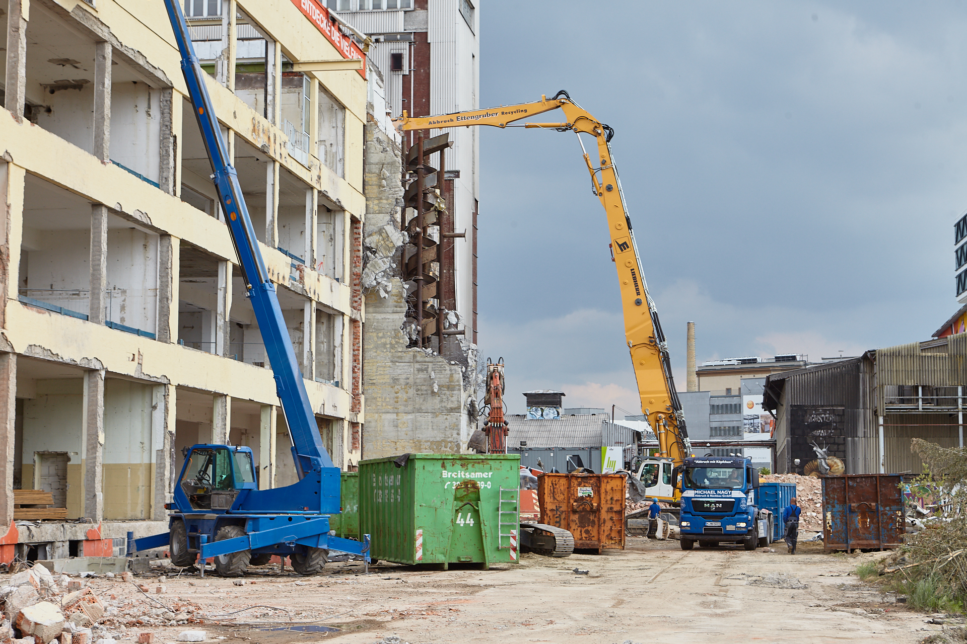 03.06.2014 - Baustelle in der Kultfabrik, dem zukünftgen WERKSVIERTEL MITTE