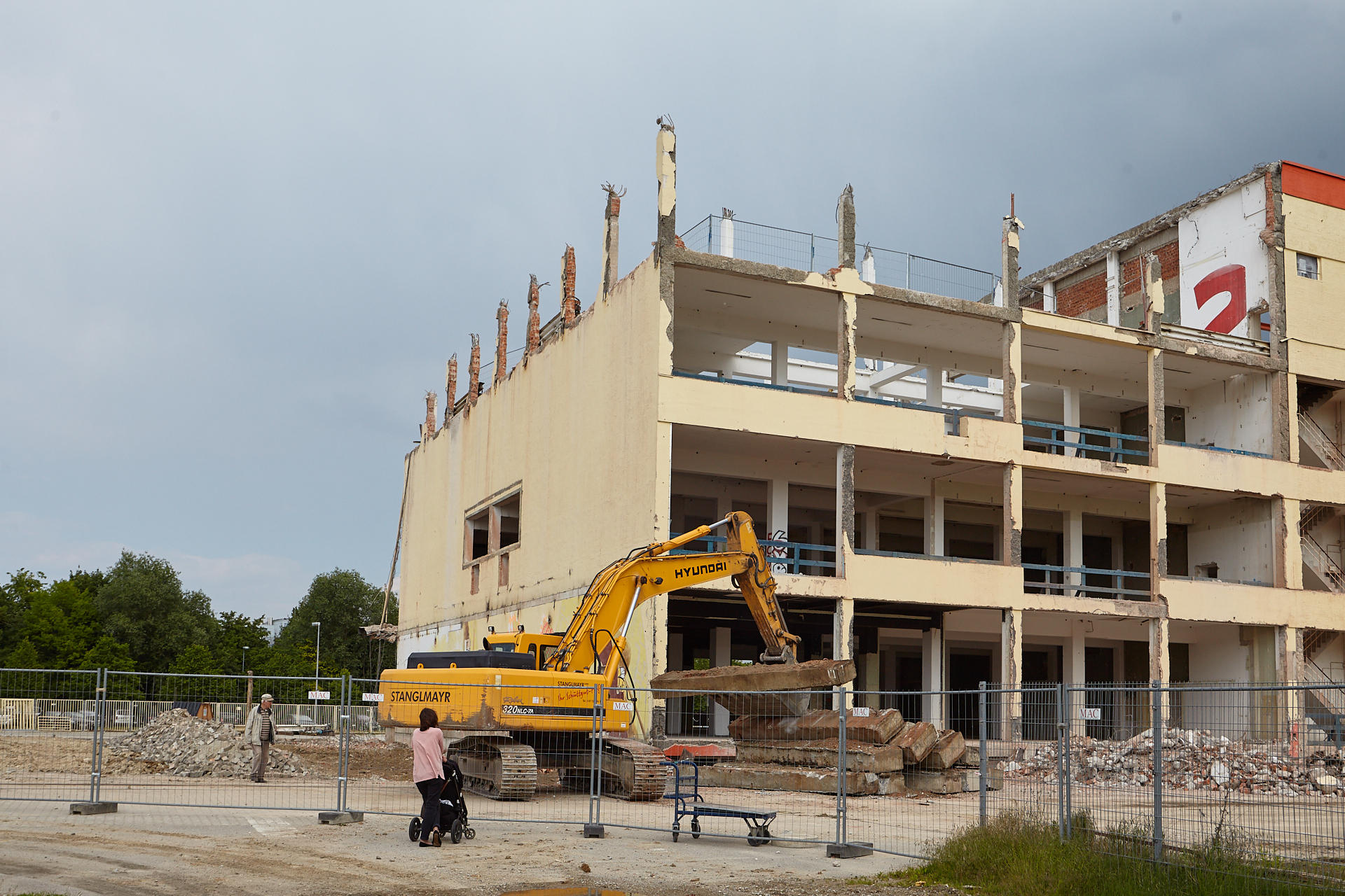 03.06.2014 - Baustelle in der Kultfabrik, dem zukünftgen WERKSVIERTEL MITTE