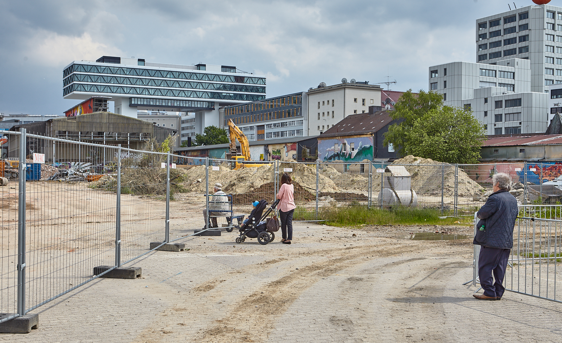 03.06.2014 - Baustelle in der Kultfabrik, dem zukünftgen WERKSVIERTEL MITTE