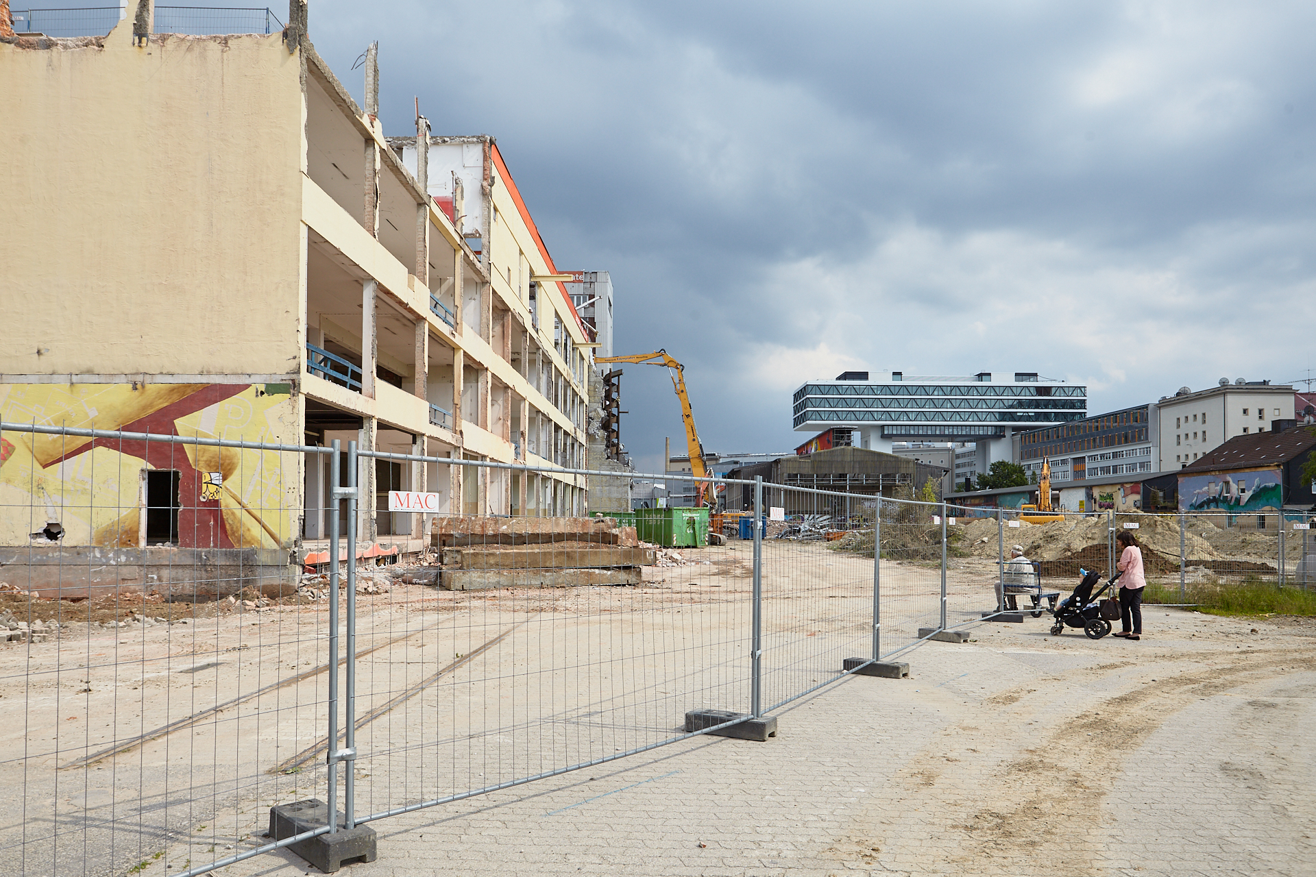 03.06.2014 - Baustelle in der Kultfabrik, dem zukünftgen WERKSVIERTEL MITTE