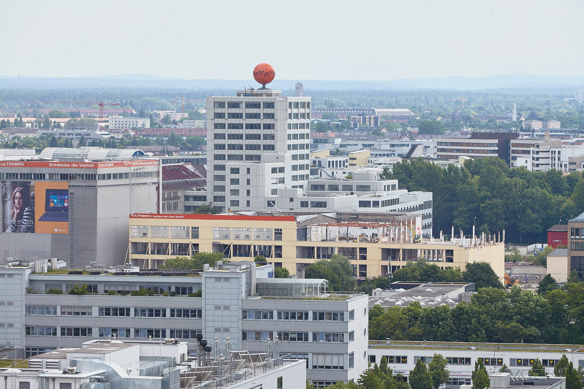 03.06.2014 - Baustelle in der Kultfabrik, dem zukünftgen WERKSVIERTEL MITTE