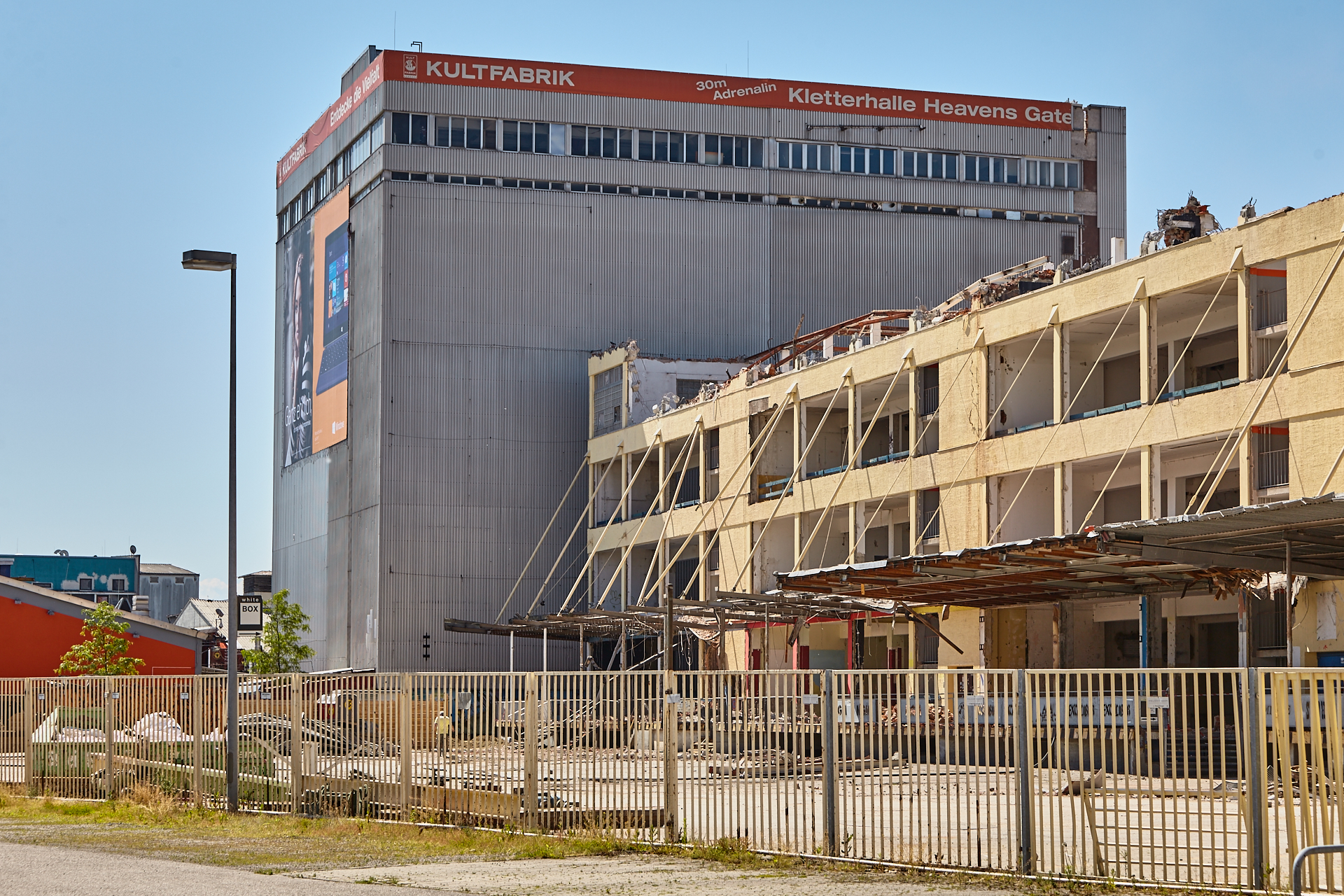 04.06.2014 - Die KULTFABRIK wird abgerissen