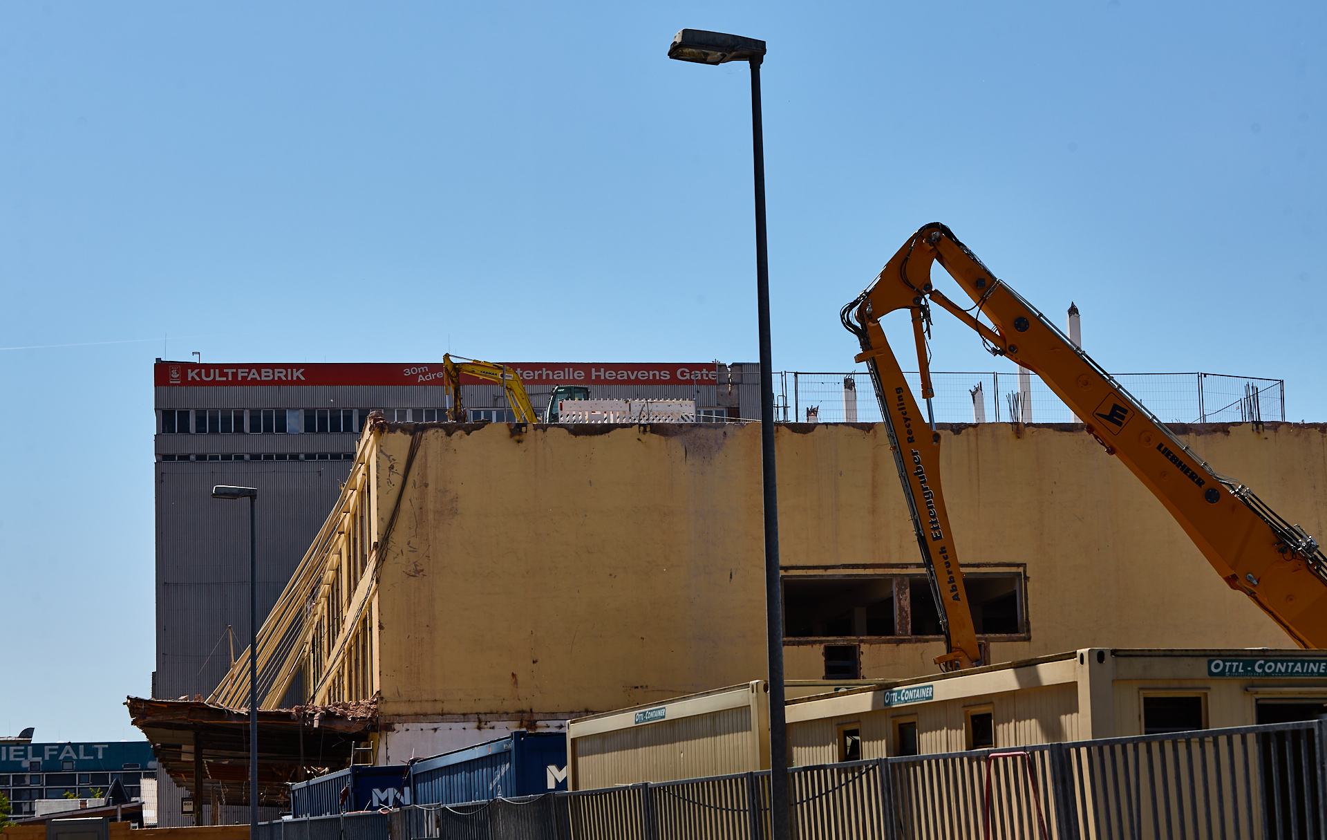04.06.2014 - Die KULTFABRIK wird abgerissen