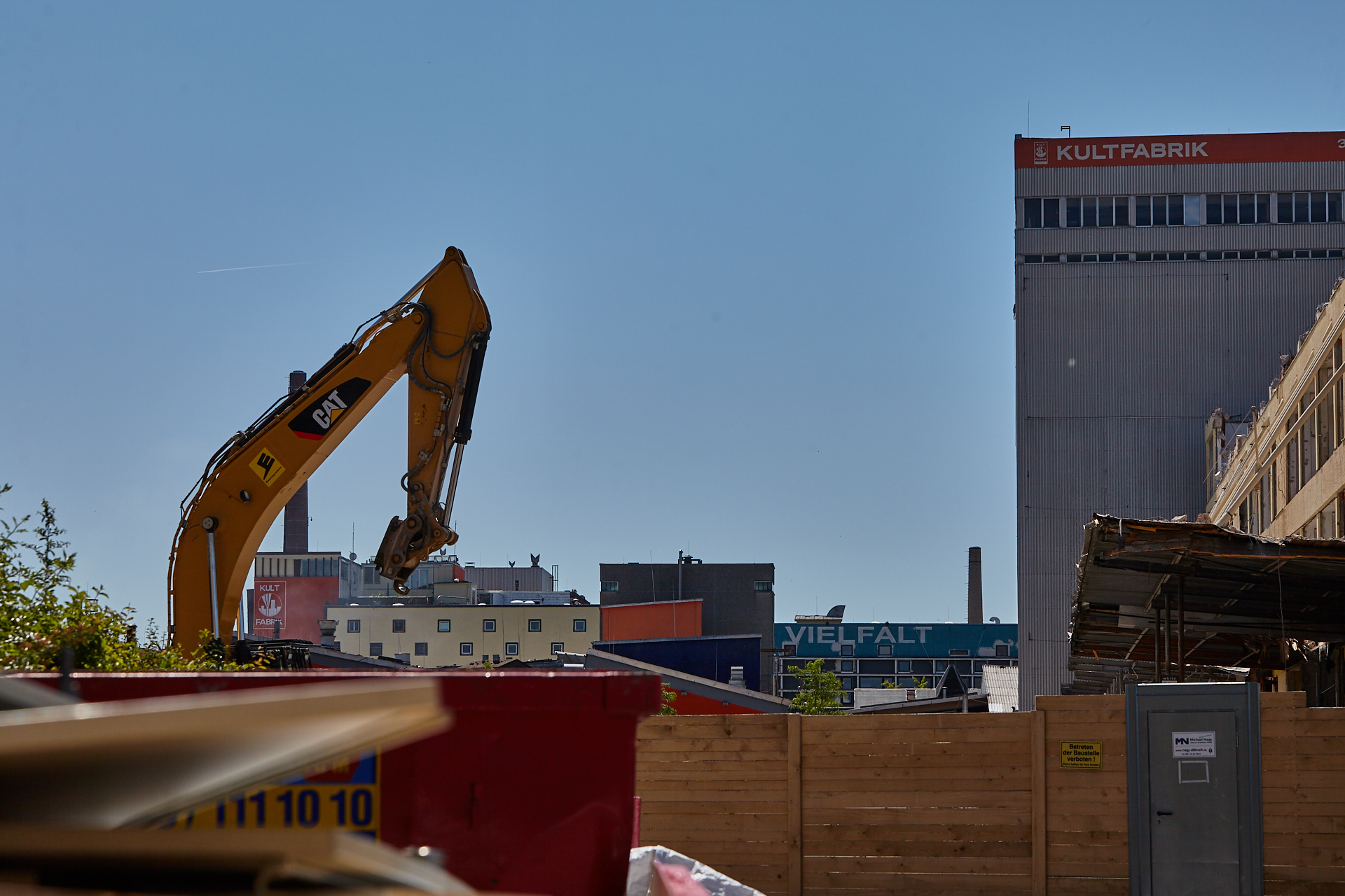 04.06.2014 - Die KULTFABRIK wird abgerissen