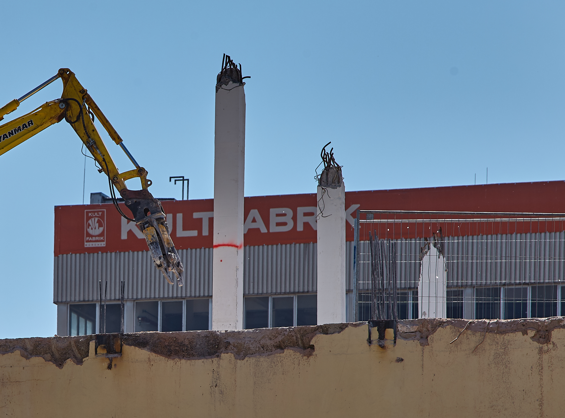 04.06.2014 - Die KULTFABRIK wird abgerissen