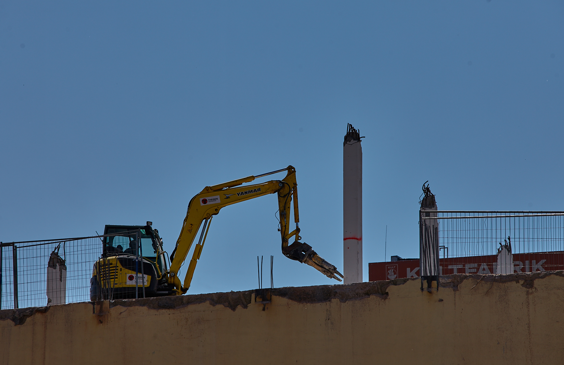04.06.2014 - Die KULTFABRIK wird abgerissen
