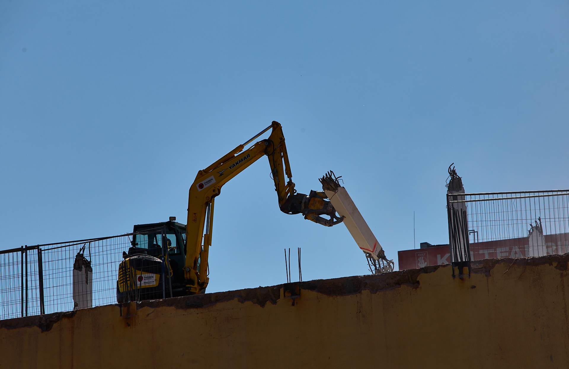 04.06.2014 - Die KULTFABRIK wird abgerissen