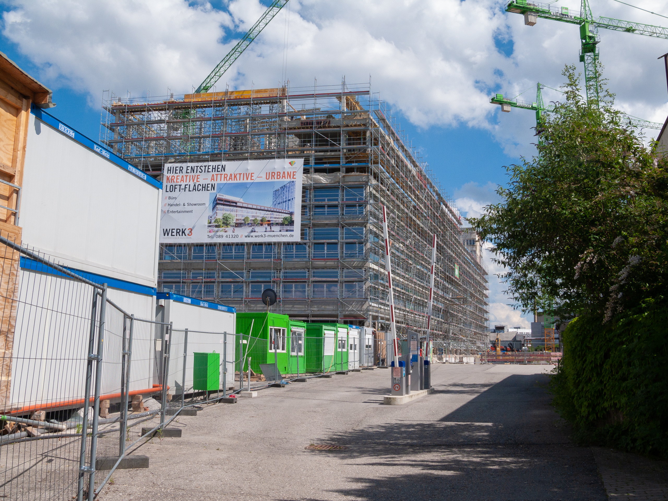 24.06.2015 - Das WERK 3 entsteht und die dazugehörende Tiefgarage