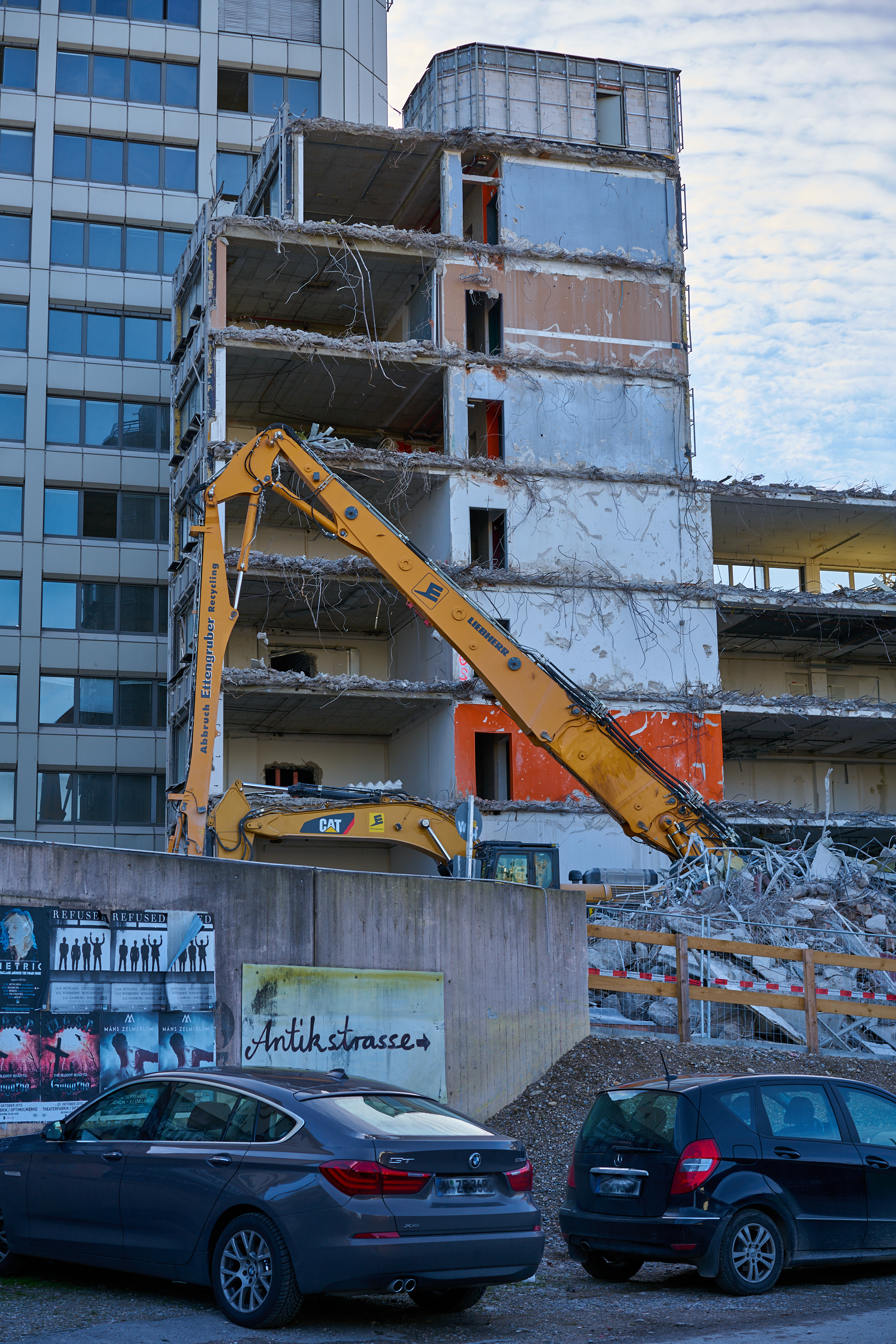 12.12.2016 - Das ATLAS Bürohochhaus im Umbau