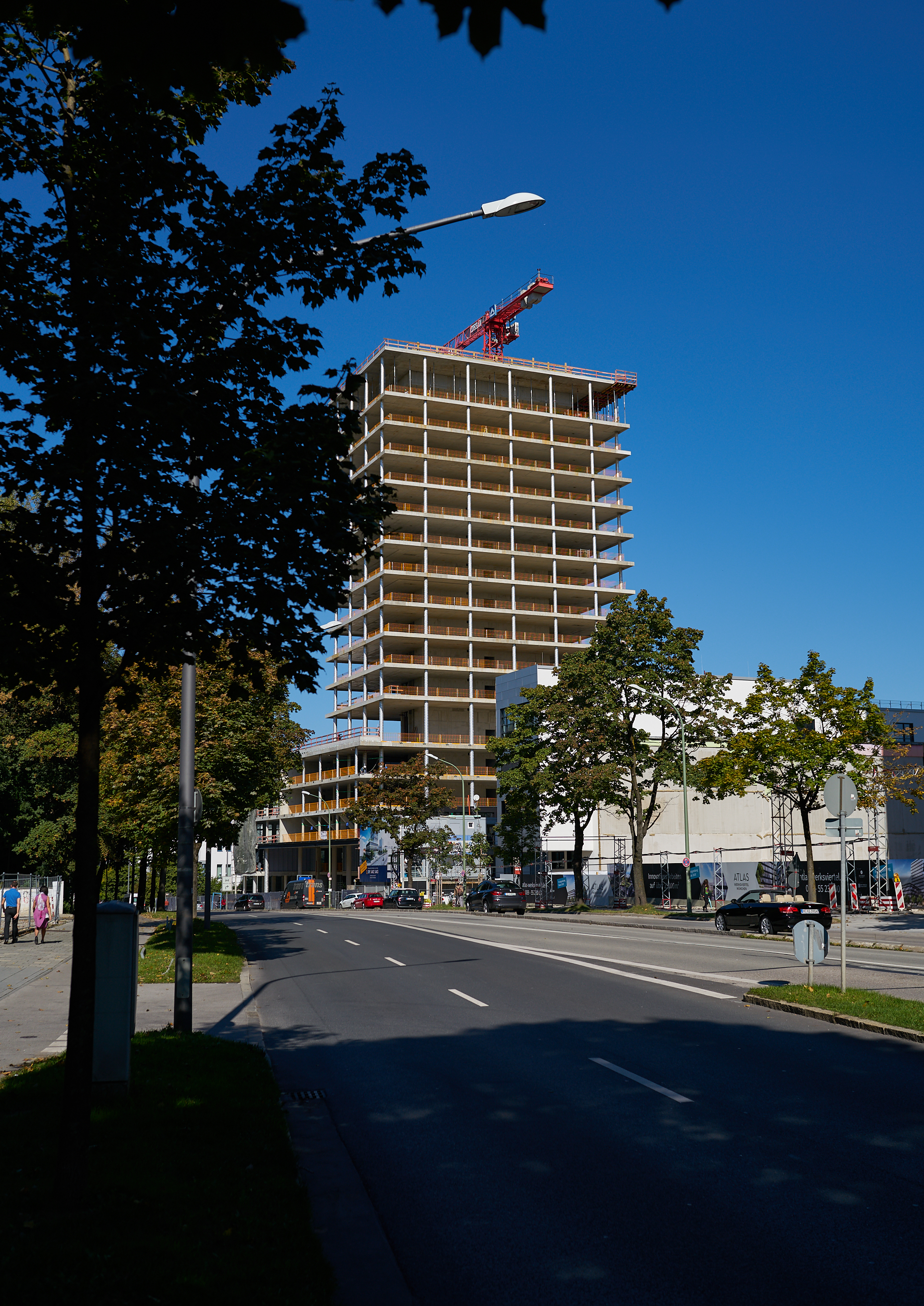 29.09.2016 - Rundgang um das Baugelände ATLAS und HIGHRISE-ONE