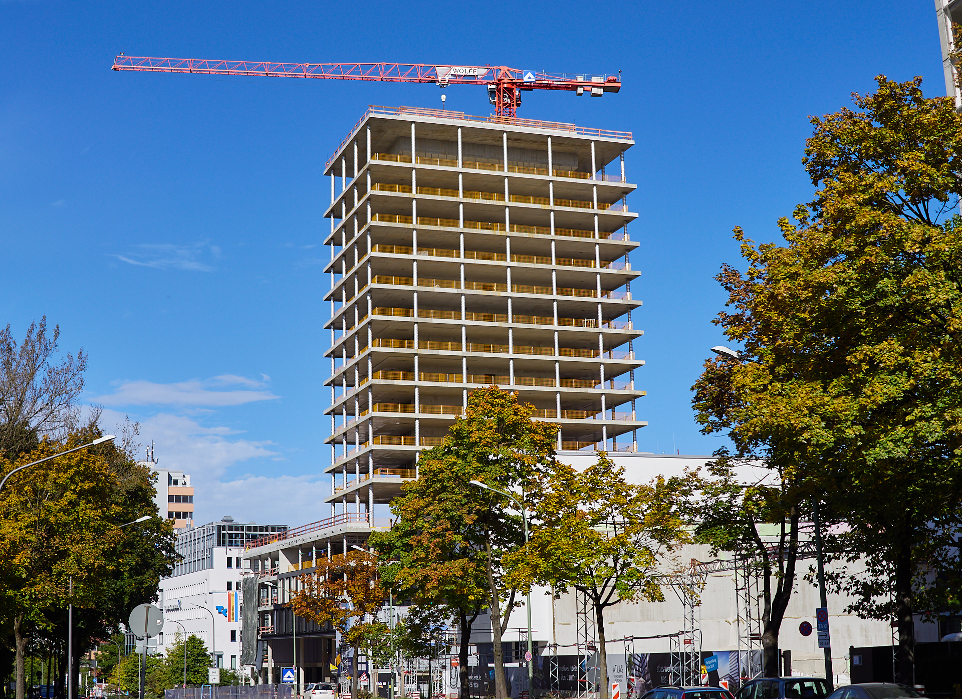15.10.2016 - HIGHRISE-one und ATLAS ohne Fassaden