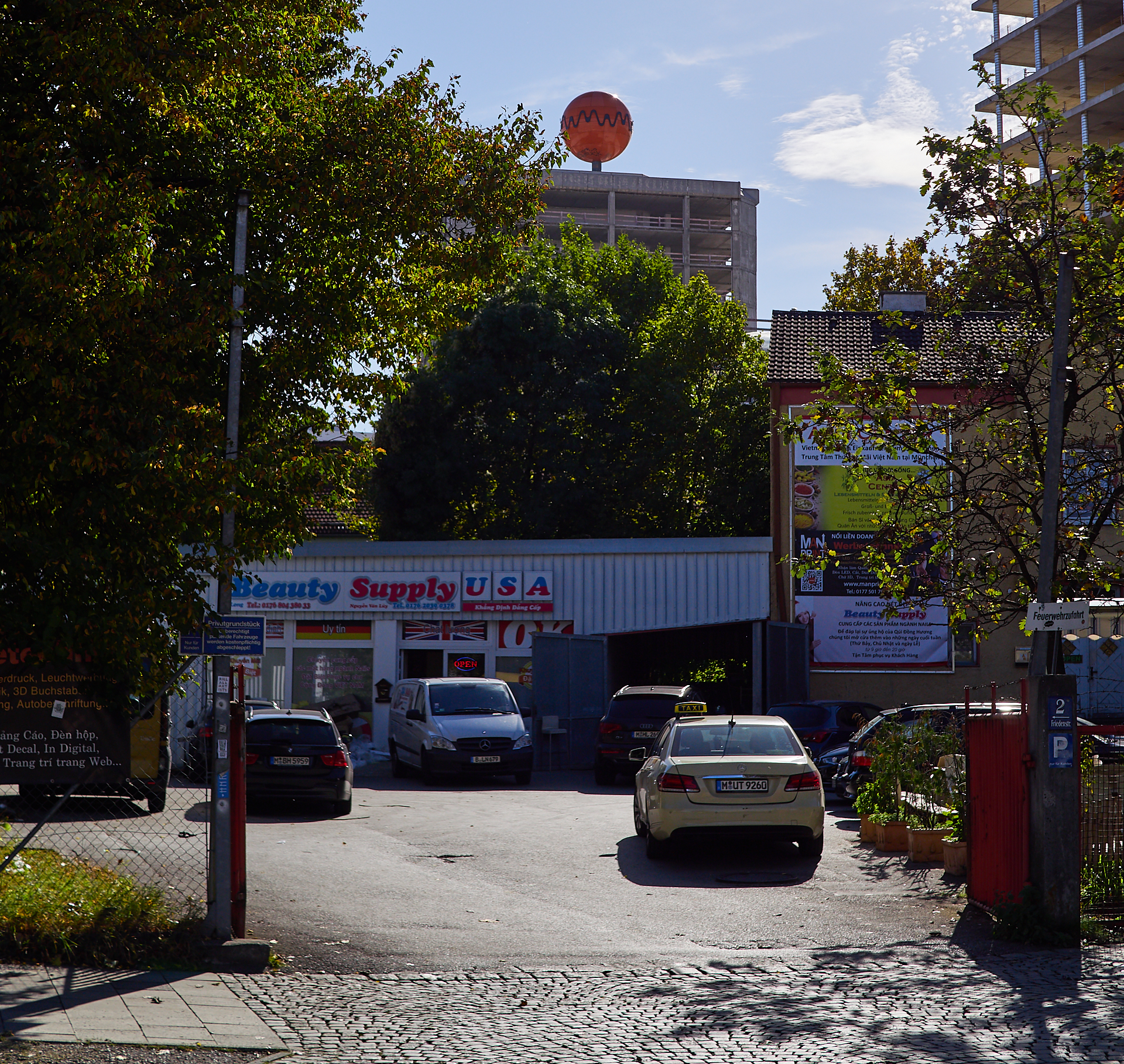 15.10.2016 - HIGHRISE-one und ATLAS ohne Fassaden