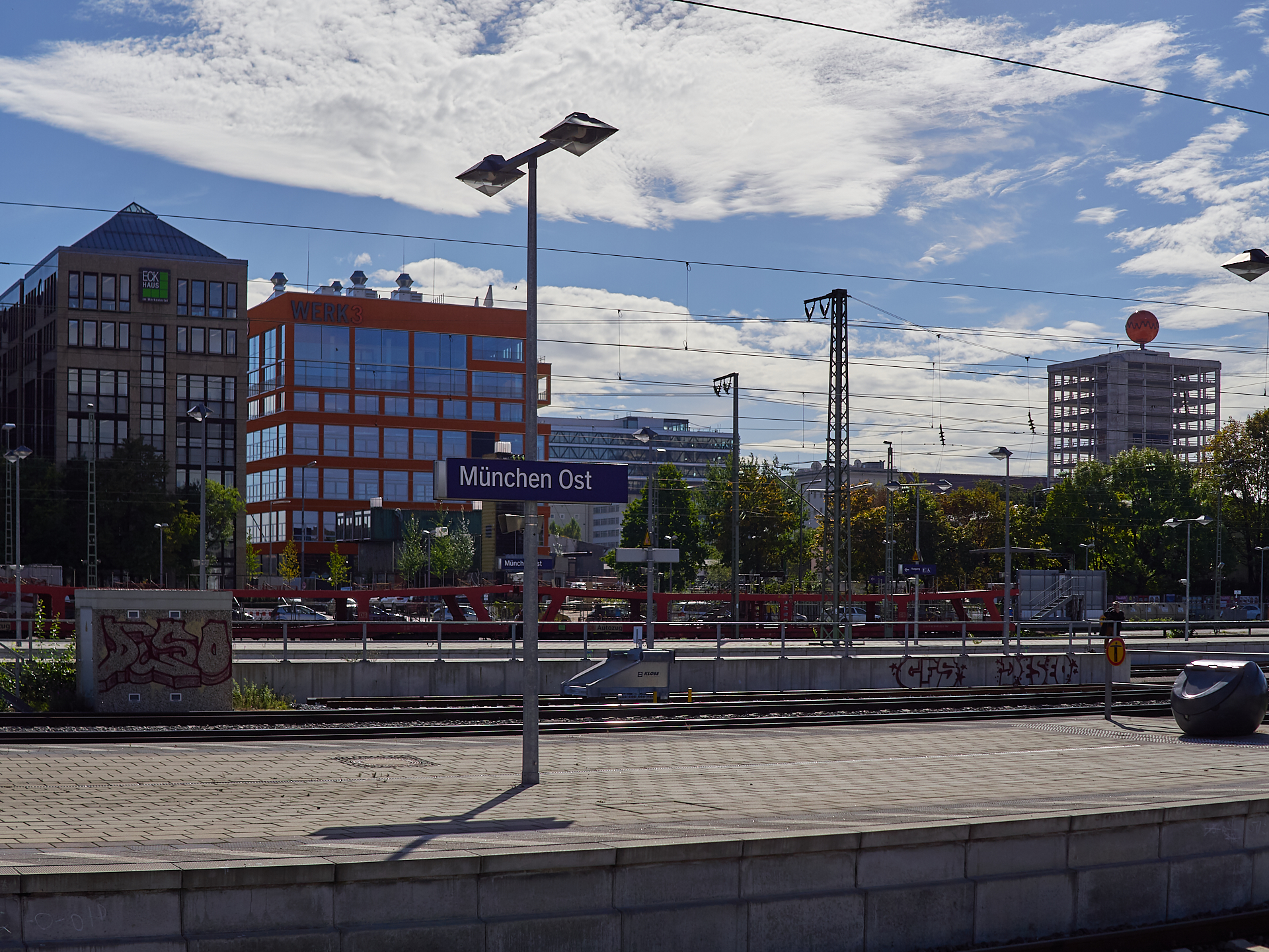 15.10.2016 - HIGHRISE-one und ATLAS ohne Fassaden