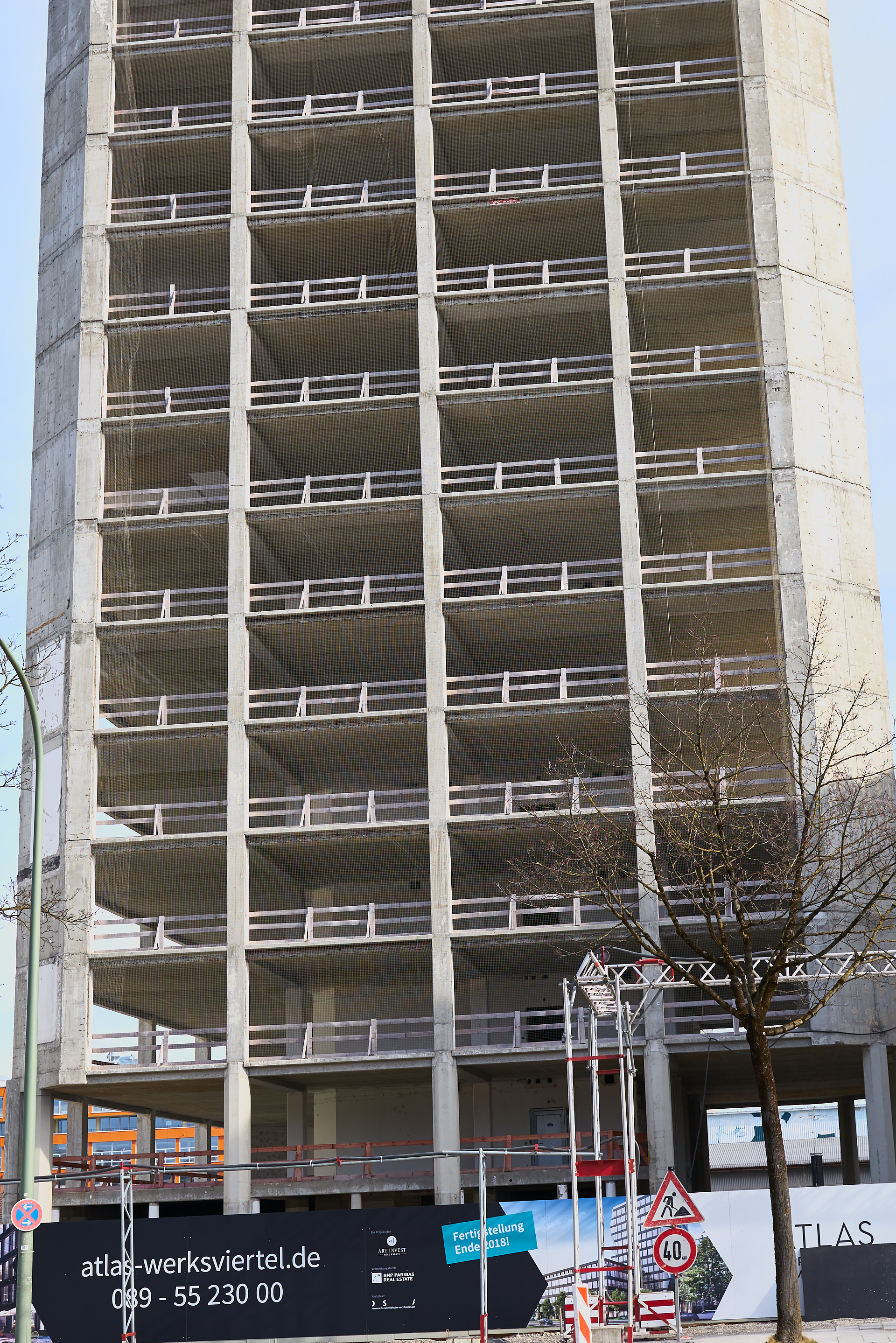 25.02.2017 - Das ATLAS-Bürohaus im ATLAS-Werksviertel ohne Fassade