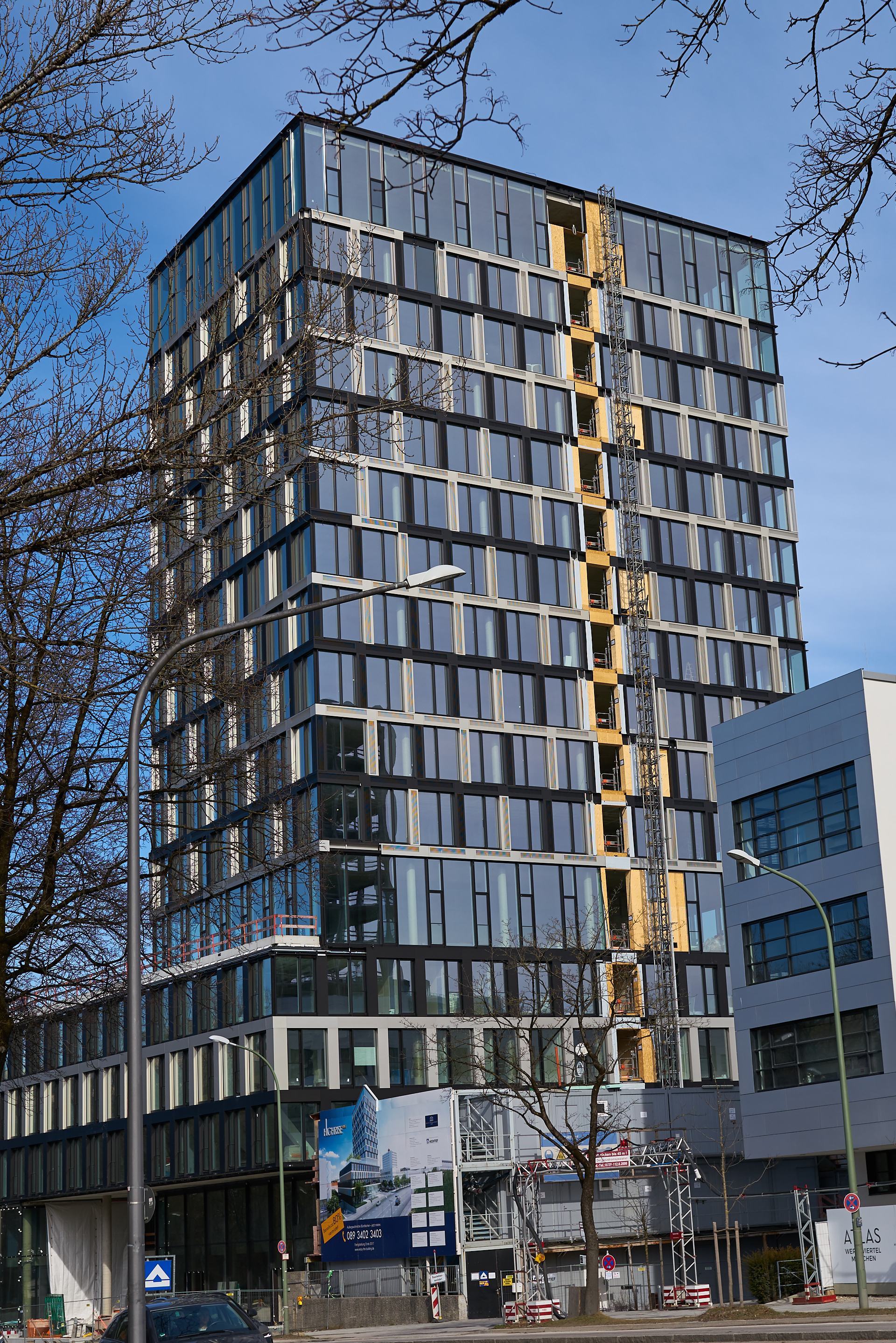25.02.2017 - Das ATLAS-Bürohaus im ATLAS-Werksviertel ohne Fassade
